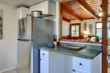 Blue Door Cottage 12 Miles To Yosemite Bbq Oakhurst Exterior photo