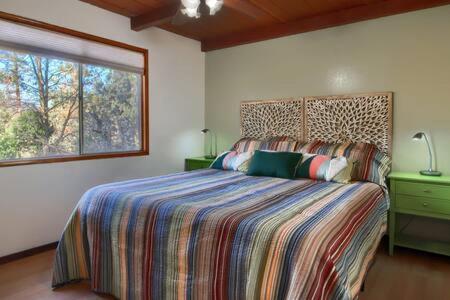 Blue Door Cottage 12 Miles To Yosemite Bbq Oakhurst Exterior photo