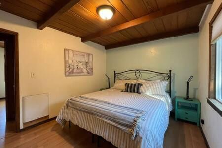 Blue Door Cottage 12 Miles To Yosemite Bbq Oakhurst Exterior photo